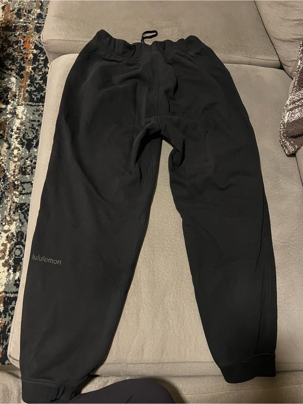 Lululemon athletica black women’s jogger sweatpants
